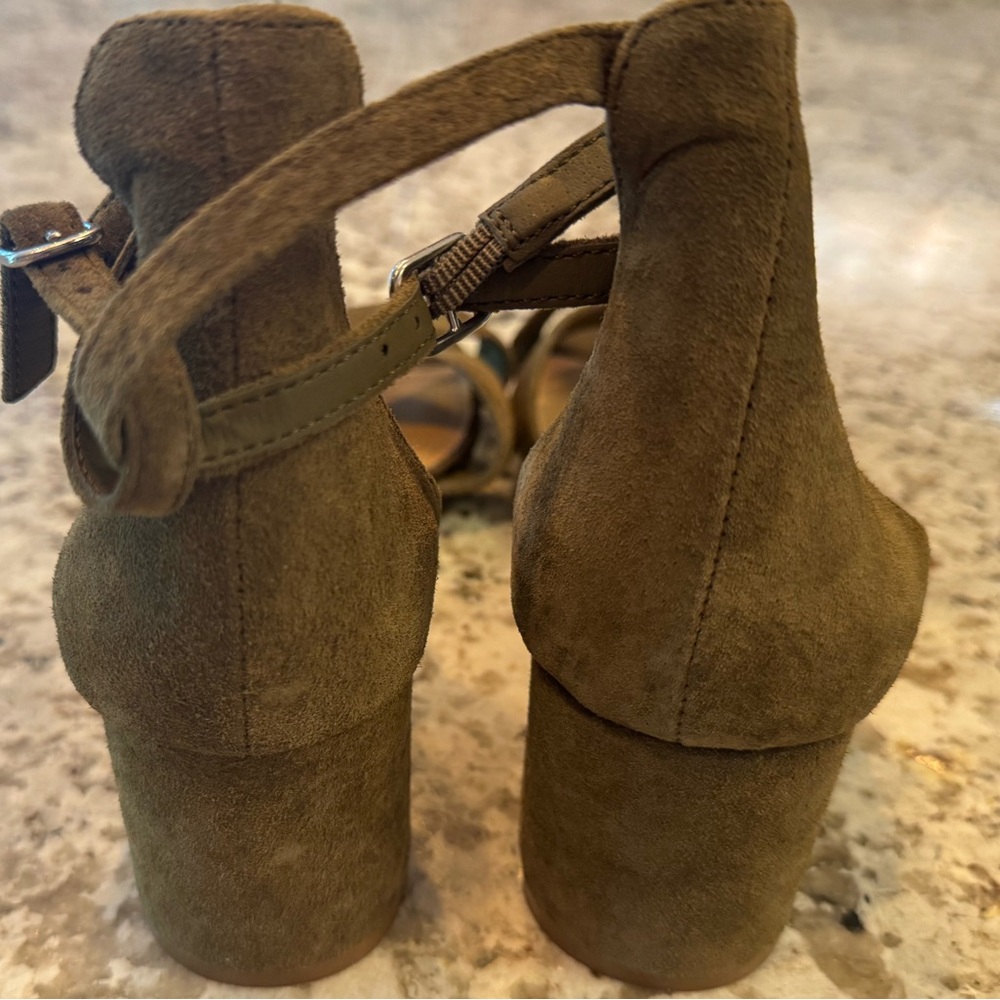 Steve Madden Olive Green Suede Ankle Strap Heels - Picture 3 of 8